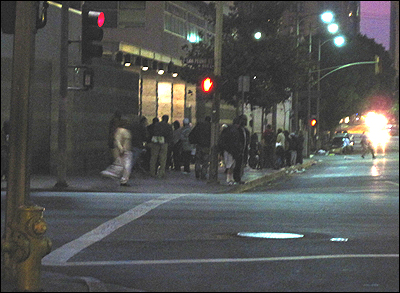 Photo: The Midnight Mission in Skid Row