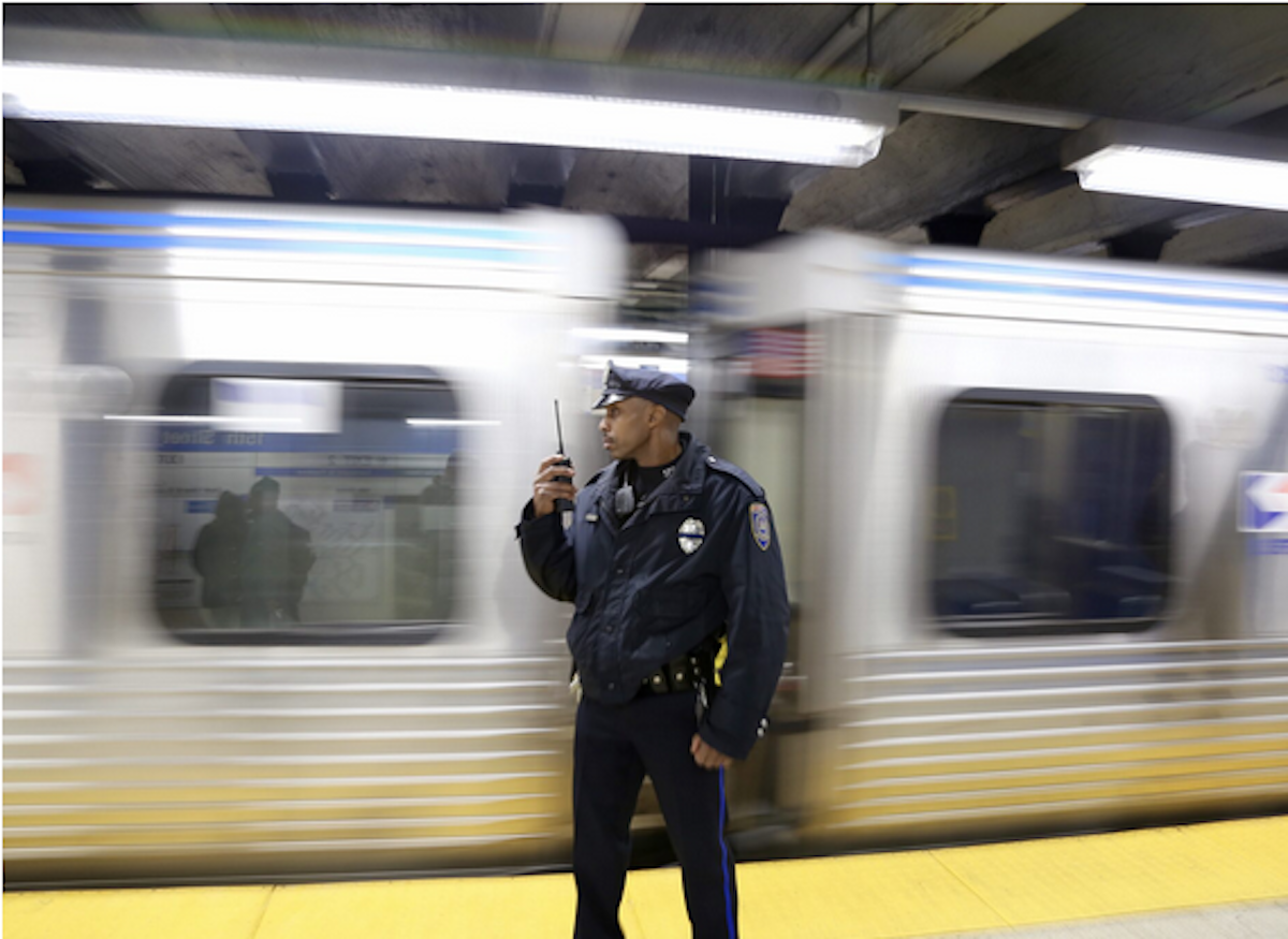 New Philly Fare Gates ‘Astonishingly Easy to Beat’ | Planetizen News