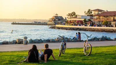 Santa Barbara Renews Parklet Program